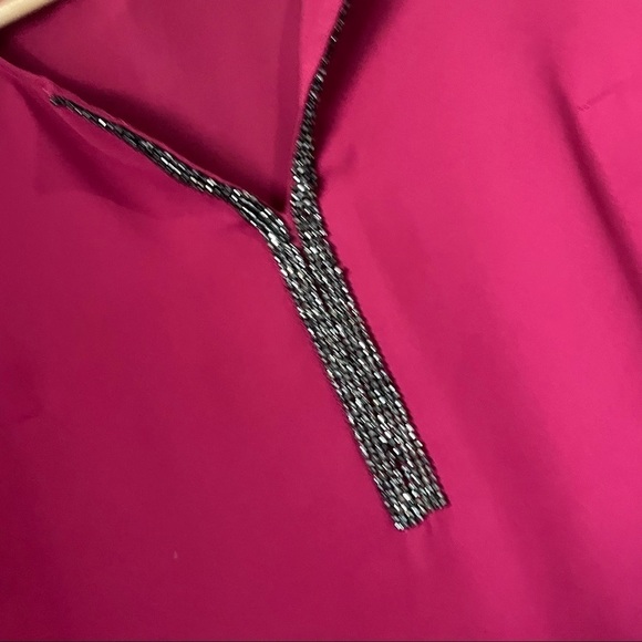 𝅺Juicy Coutour Bing Blouse V neck size small - Picture 5 of 8